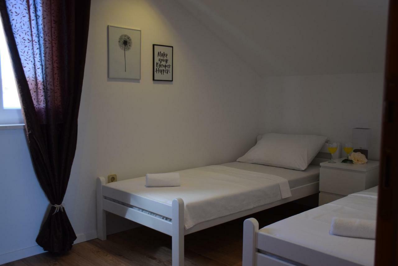 Apartments Zelic Водице Экстерьер фото